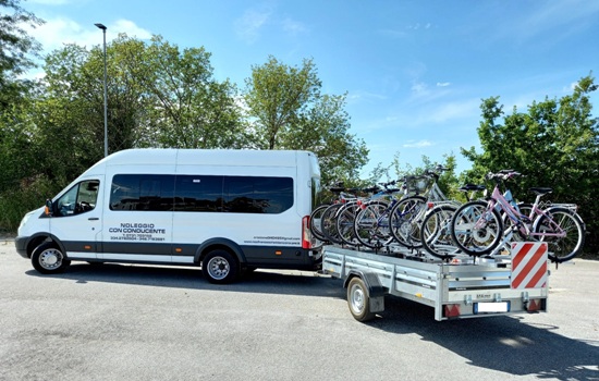 Servizi Noleggio auto con conducente Ancona - Jesi - Marche - Italia Tour Cicloturistici